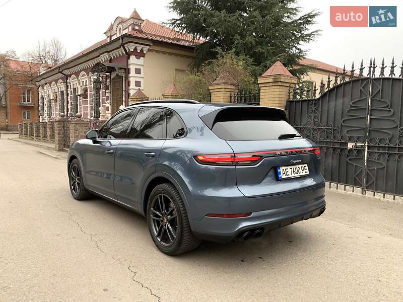 Внедорожник / Кроссовер Porsche Cayenne 2019 в Кривом Роге фото 9 Внедорожник / Кроссовер Porsche Cayenne 2019 в Кривом Роге