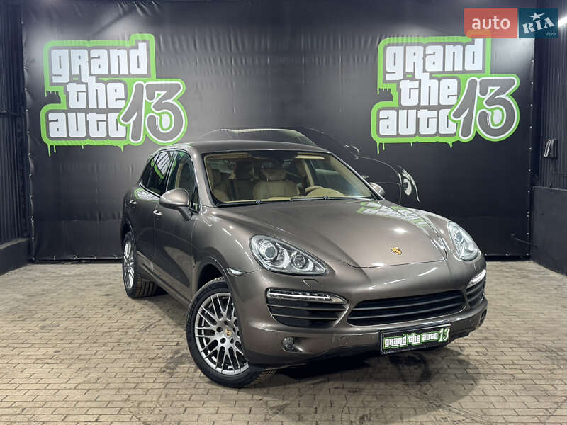 Внедорожник / Кроссовер Porsche Cayenne 2012 в Одессе фото 7 Внедорожник / Кроссовер Porsche Cayenne 2012 в Одессе