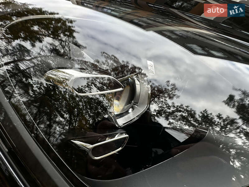 Внедорожник / Кроссовер Porsche Cayenne 2019 в Киеве