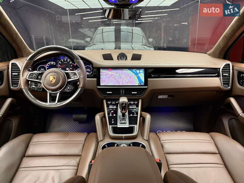 Внедорожник / Кроссовер Porsche Cayenne 2019 в Киеве фото 37 Внедорожник / Кроссовер Porsche Cayenne 2019 в Киеве