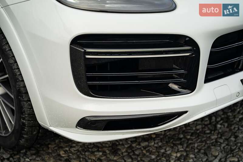 Внедорожник / Кроссовер Porsche Cayenne 2019 в Черновцах фото 16 Внедорожник / Кроссовер Porsche Cayenne 2019 в Черновцах