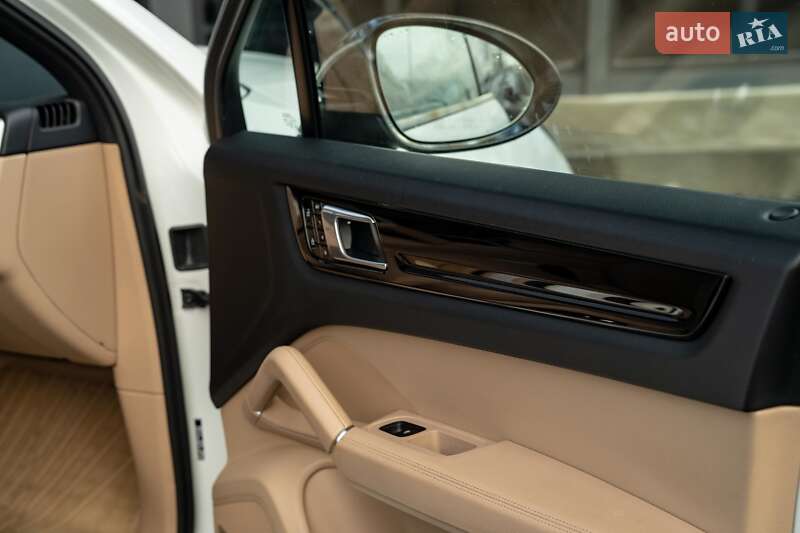 Внедорожник / Кроссовер Porsche Cayenne 2019 в Черновцах фото 62 Внедорожник / Кроссовер Porsche Cayenne 2019 в Черновцах