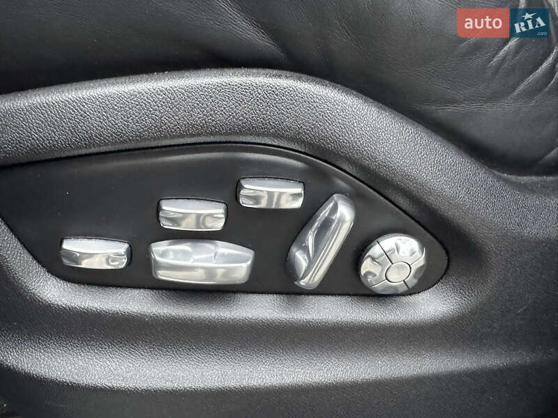 Внедорожник / Кроссовер Porsche Cayenne 2019 в Ужгороде