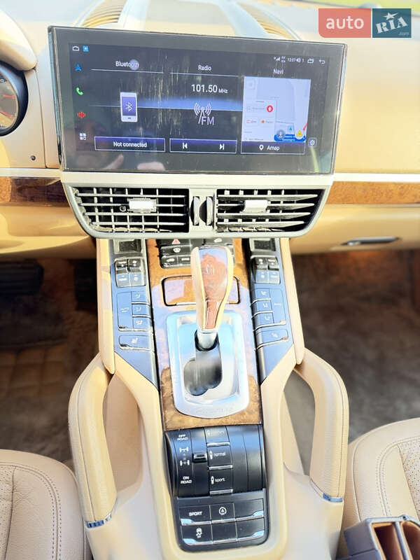 Внедорожник / Кроссовер Porsche Cayenne 2013 в Киеве