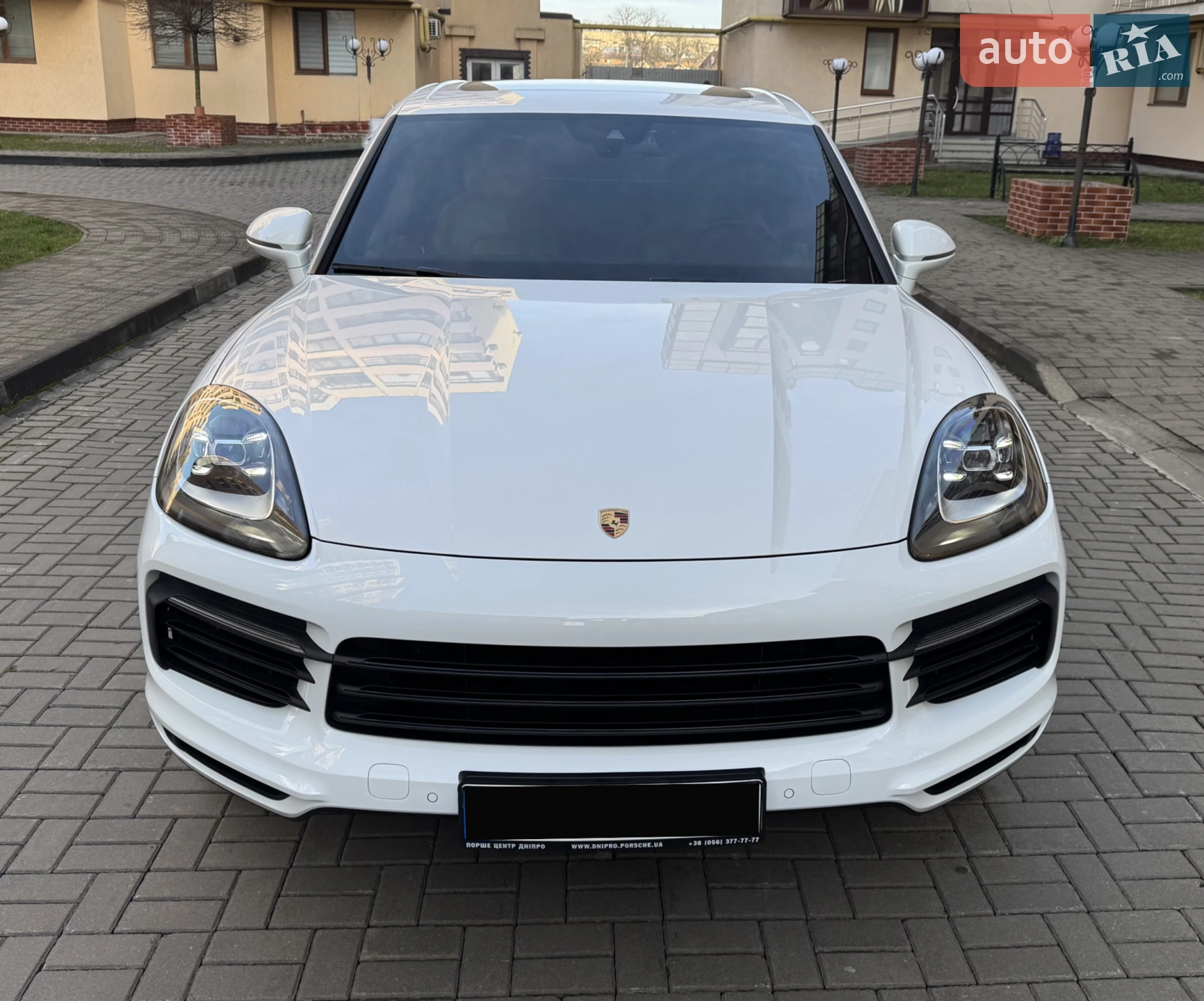 2017 Porsche Cayenne - мініатюра 4