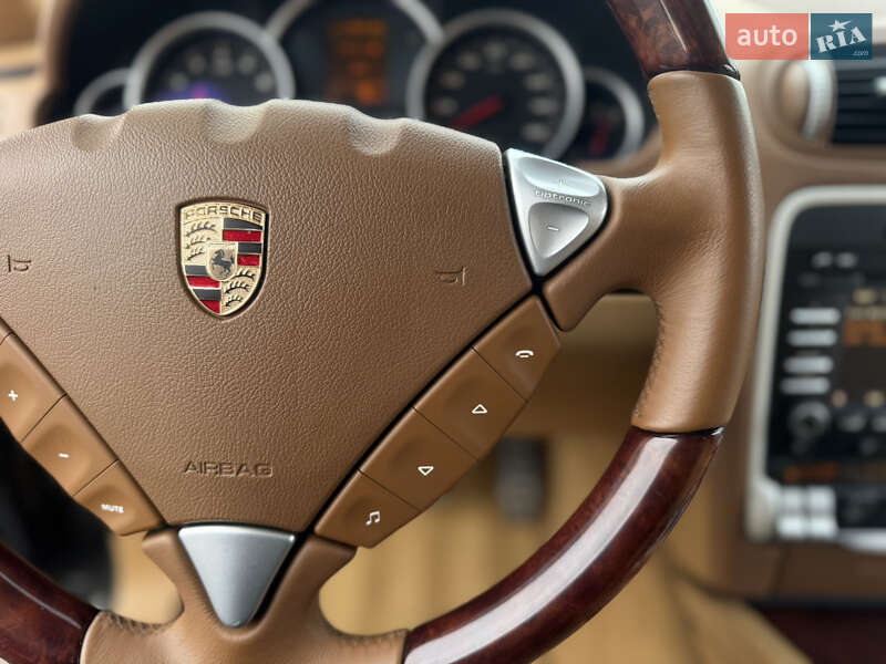 Внедорожник / Кроссовер Porsche Cayenne 2010 в Киеве фото 36 Внедорожник / Кроссовер Porsche Cayenne 2010 в Киеве