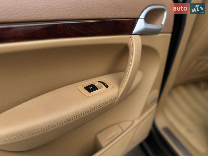 Внедорожник / Кроссовер Porsche Cayenne 2010 в Киеве фото 50 Внедорожник / Кроссовер Porsche Cayenne 2010 в Киеве