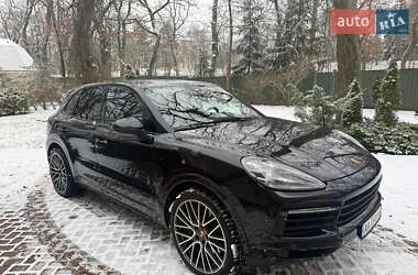 Позашляховик / Кросовер Porsche Cayenne 2018 в Києві
