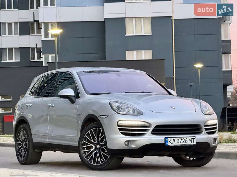 Внедорожник / Кроссовер Porsche Cayenne 2013 в Одессе