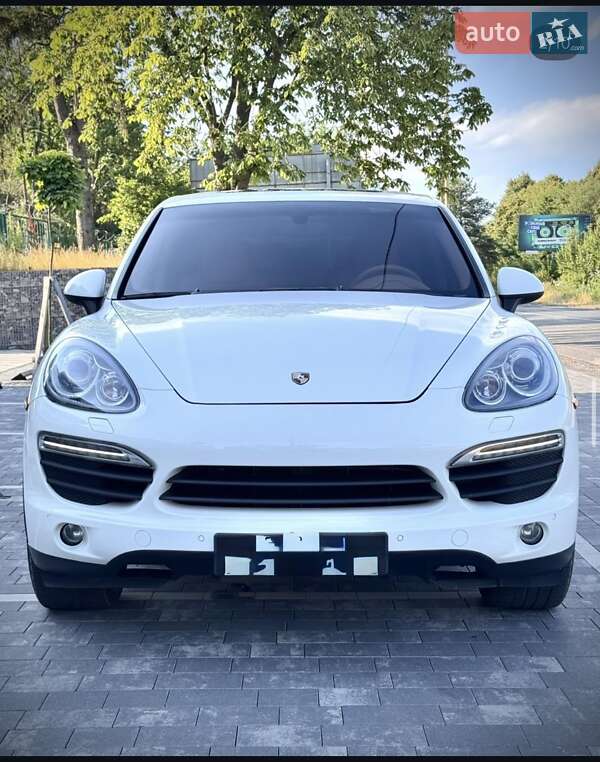 Внедорожник / Кроссовер Porsche Cayenne 2011 в Ужгороде фото 2 Внедорожник / Кроссовер Porsche Cayenne 2011 в Ужгороде