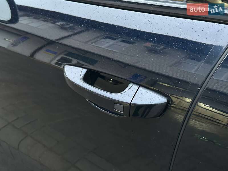 Внедорожник / Кроссовер Porsche Cayenne 2016 в Харькове