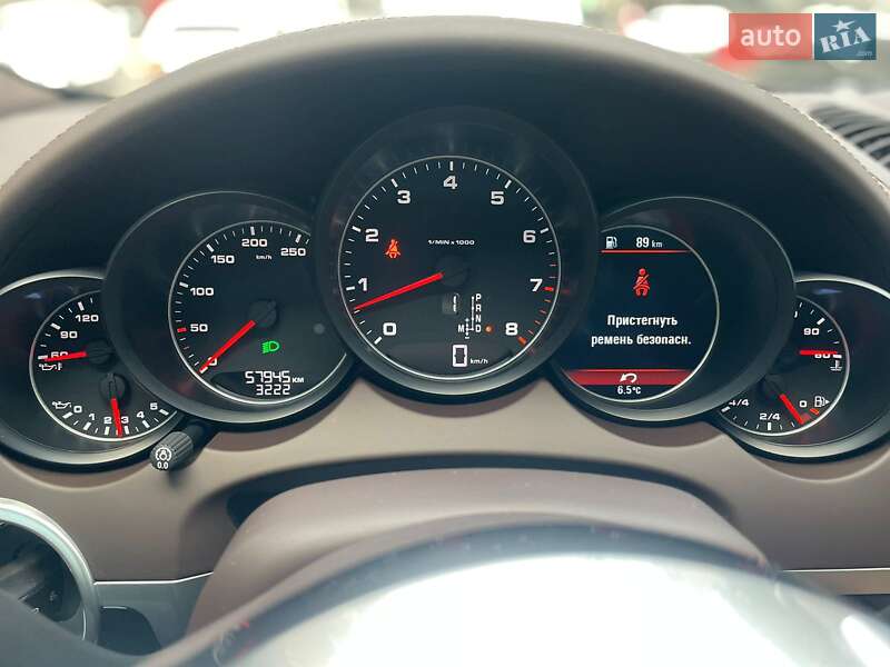 Внедорожник / Кроссовер Porsche Cayenne 2017 в Киеве фото 21 Внедорожник / Кроссовер Porsche Cayenne 2017 в Киеве