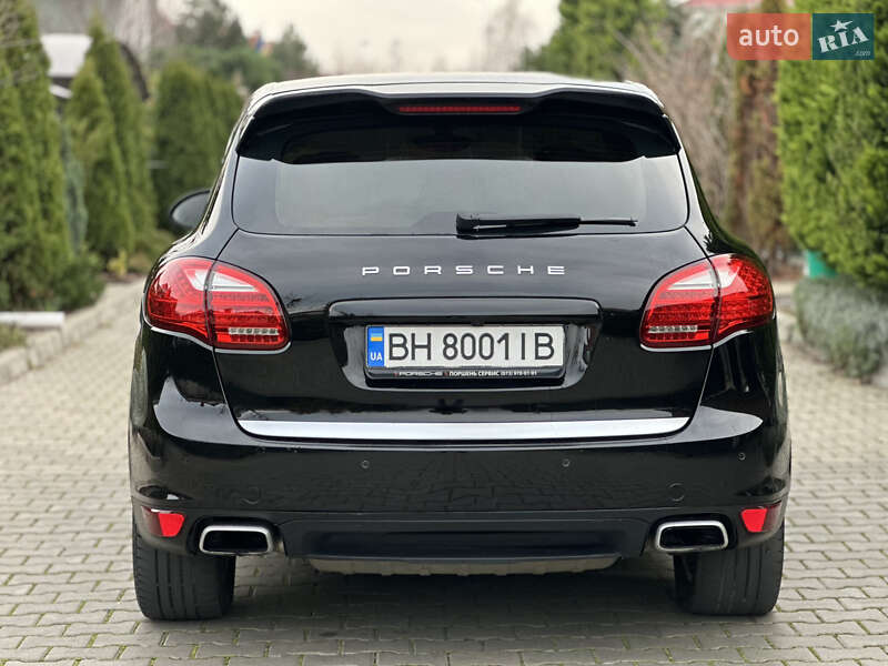 Внедорожник / Кроссовер Porsche Cayenne 2013 в Одессе