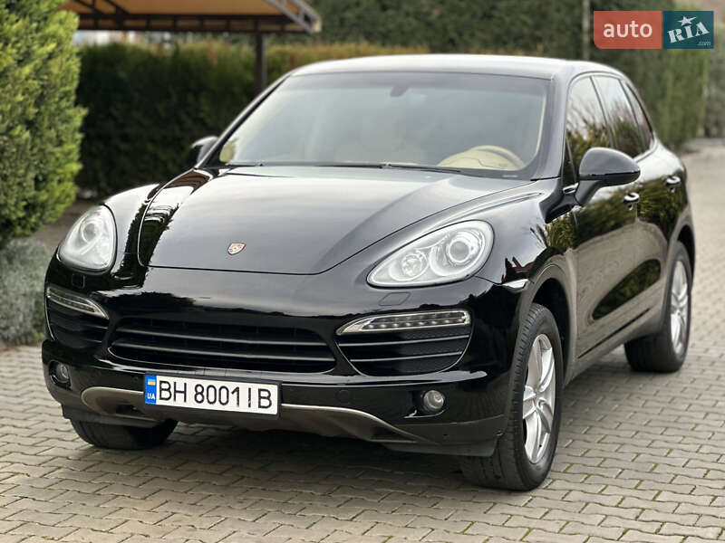 Внедорожник / Кроссовер Porsche Cayenne 2013 в Одессе