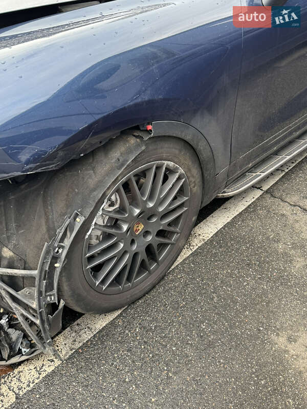 Внедорожник / Кроссовер Porsche Cayenne 2013 в Киеве фото 4 Внедорожник / Кроссовер Porsche Cayenne 2013 в Киеве