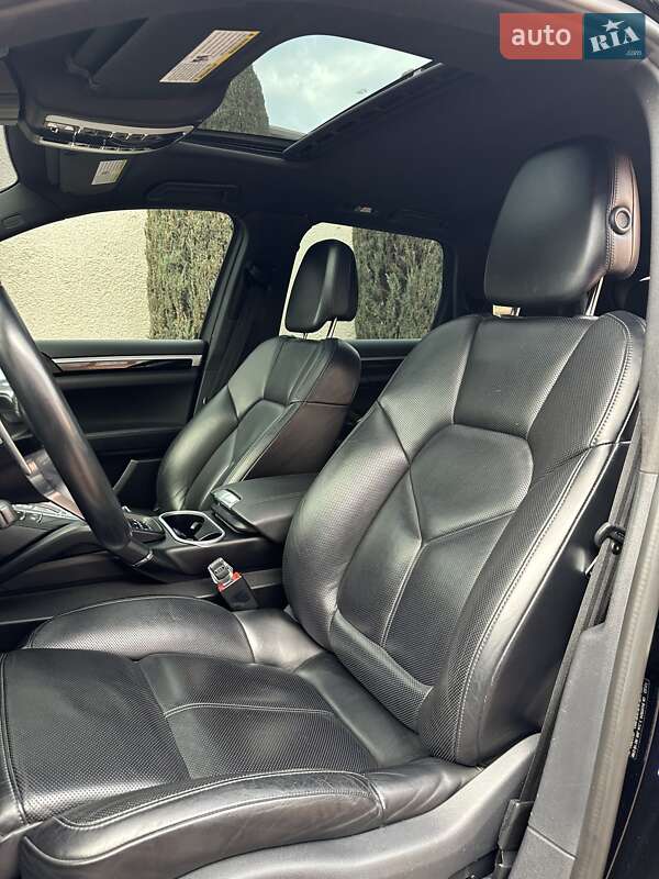 Внедорожник / Кроссовер Porsche Cayenne 2017 в Стрые фото 58 Внедорожник / Кроссовер Porsche Cayenne 2017 в Стрые