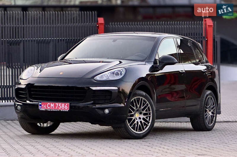 Внедорожник / Кроссовер Porsche Cayenne 2017 в Львове