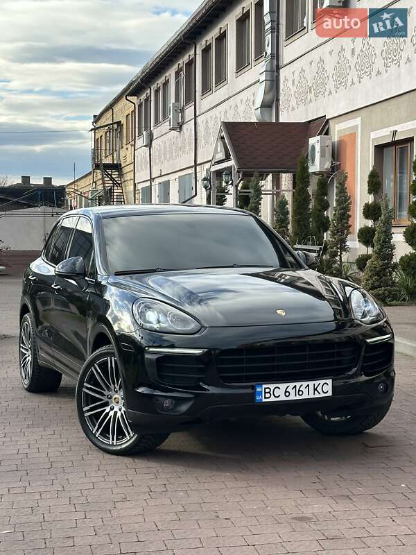 Внедорожник / Кроссовер Porsche Cayenne 2017 в Стрые фото 88 Внедорожник / Кроссовер Porsche Cayenne 2017 в Стрые