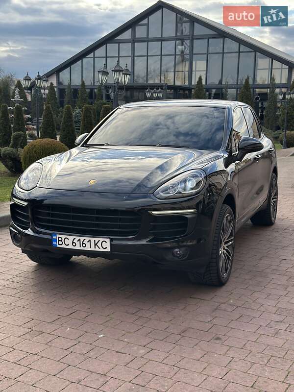 Внедорожник / Кроссовер Porsche Cayenne 2017 в Стрые фото 111 Внедорожник / Кроссовер Porsche Cayenne 2017 в Стрые