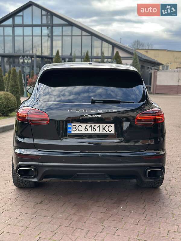 Внедорожник / Кроссовер Porsche Cayenne 2017 в Стрые фото 137 Внедорожник / Кроссовер Porsche Cayenne 2017 в Стрые