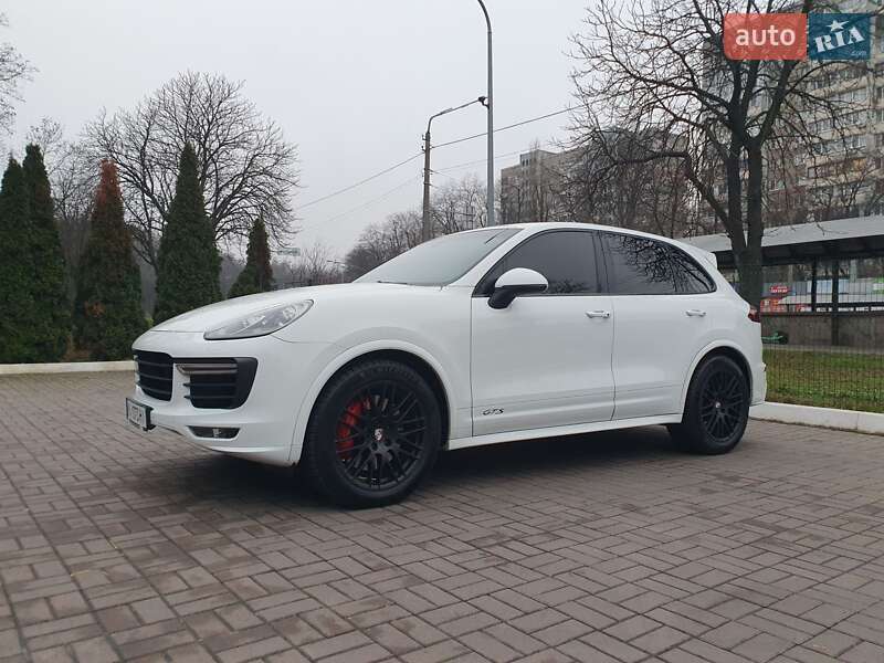 Внедорожник / Кроссовер Porsche Cayenne 2015 в Киеве фото 2 Внедорожник / Кроссовер Porsche Cayenne 2015 в Киеве