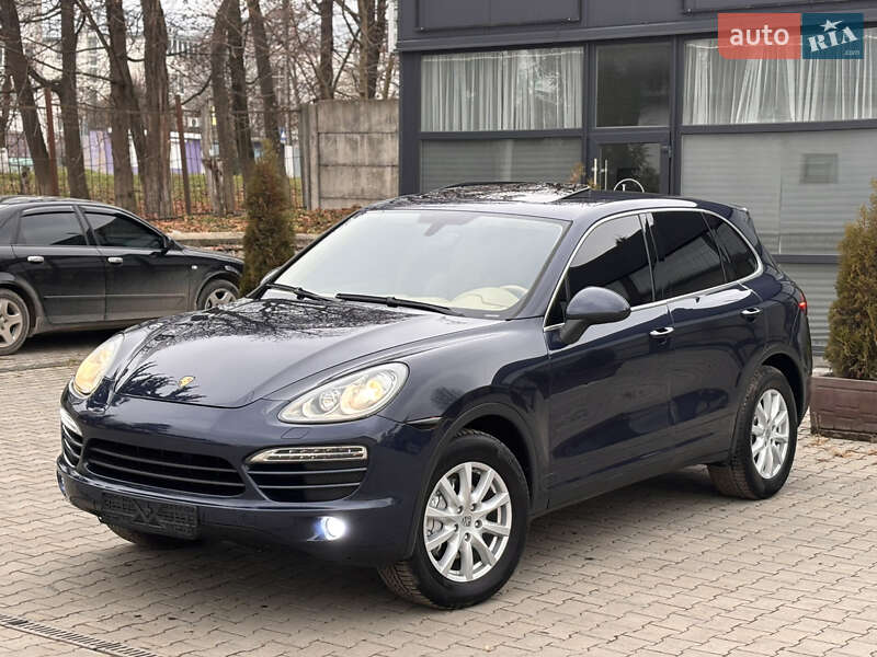 Внедорожник / Кроссовер Porsche Cayenne 2011 в Тернополе