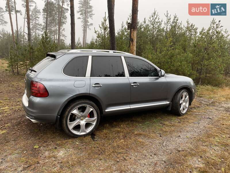 Внедорожник / Кроссовер Porsche Cayenne 2005 в Рокитном
