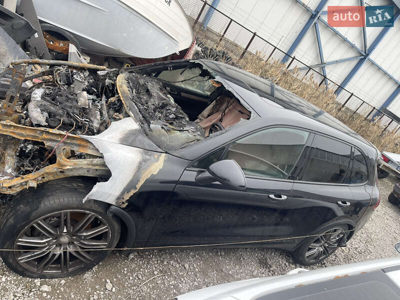 Внедорожник / Кроссовер Porsche Cayenne 2010 в Днепре