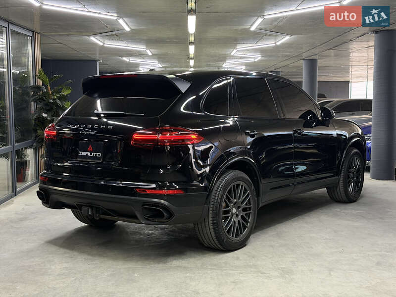 Внедорожник / Кроссовер Porsche Cayenne 2016 в Одессе
