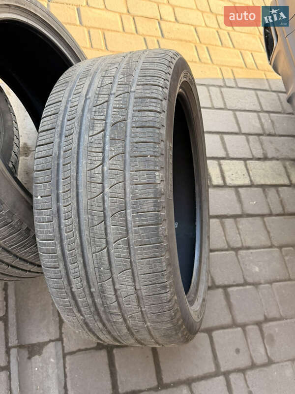 Внедорожник / Кроссовер Porsche Cayenne 2019 в Ужгороде