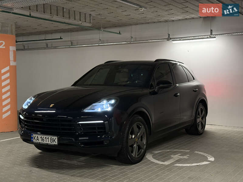 Внедорожник / Кроссовер Porsche Cayenne 2018 в Киеве