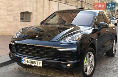 Внедорожник / Кроссовер Porsche Cayenne 2015 в Одессе