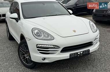 Позашляховик / Кросовер Porsche Cayenne 2014 в Тернополі