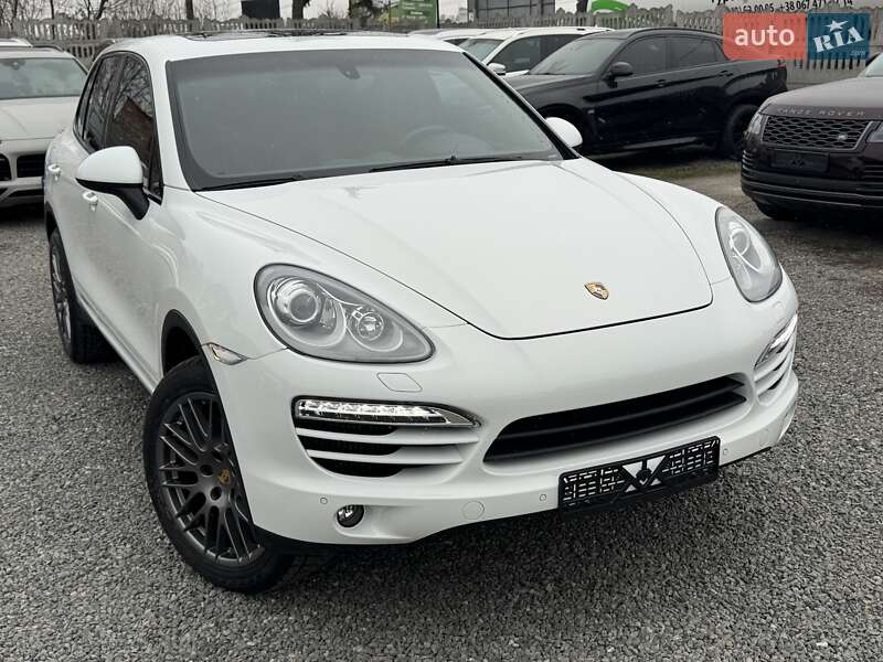 Porsche Cayenne 2014