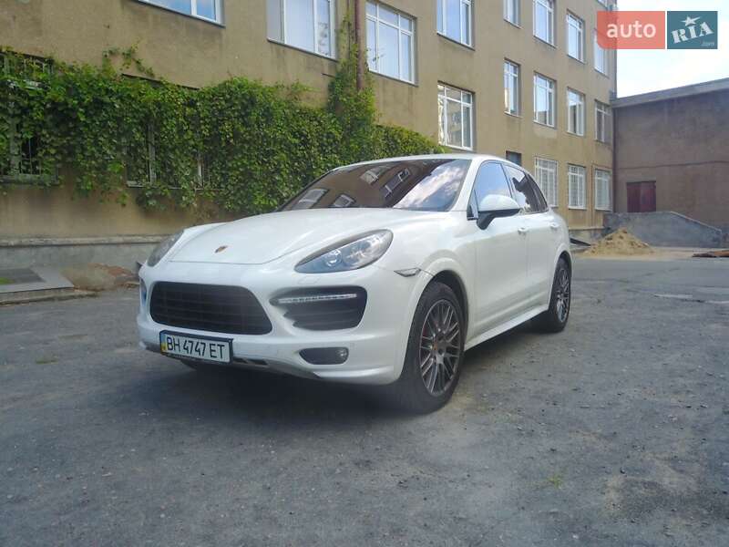 Внедорожник / Кроссовер Porsche Cayenne 2013 в Одессе фото 12 Внедорожник / Кроссовер Porsche Cayenne 2013 в Одессе