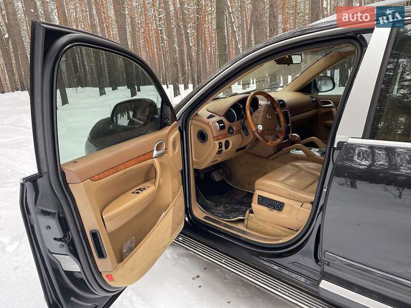 Внедорожник / Кроссовер Porsche Cayenne 2005 в Харькове