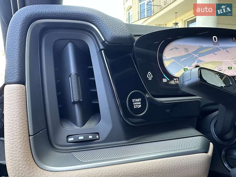 Внедорожник / Кроссовер Porsche Cayenne 2025 в Киеве