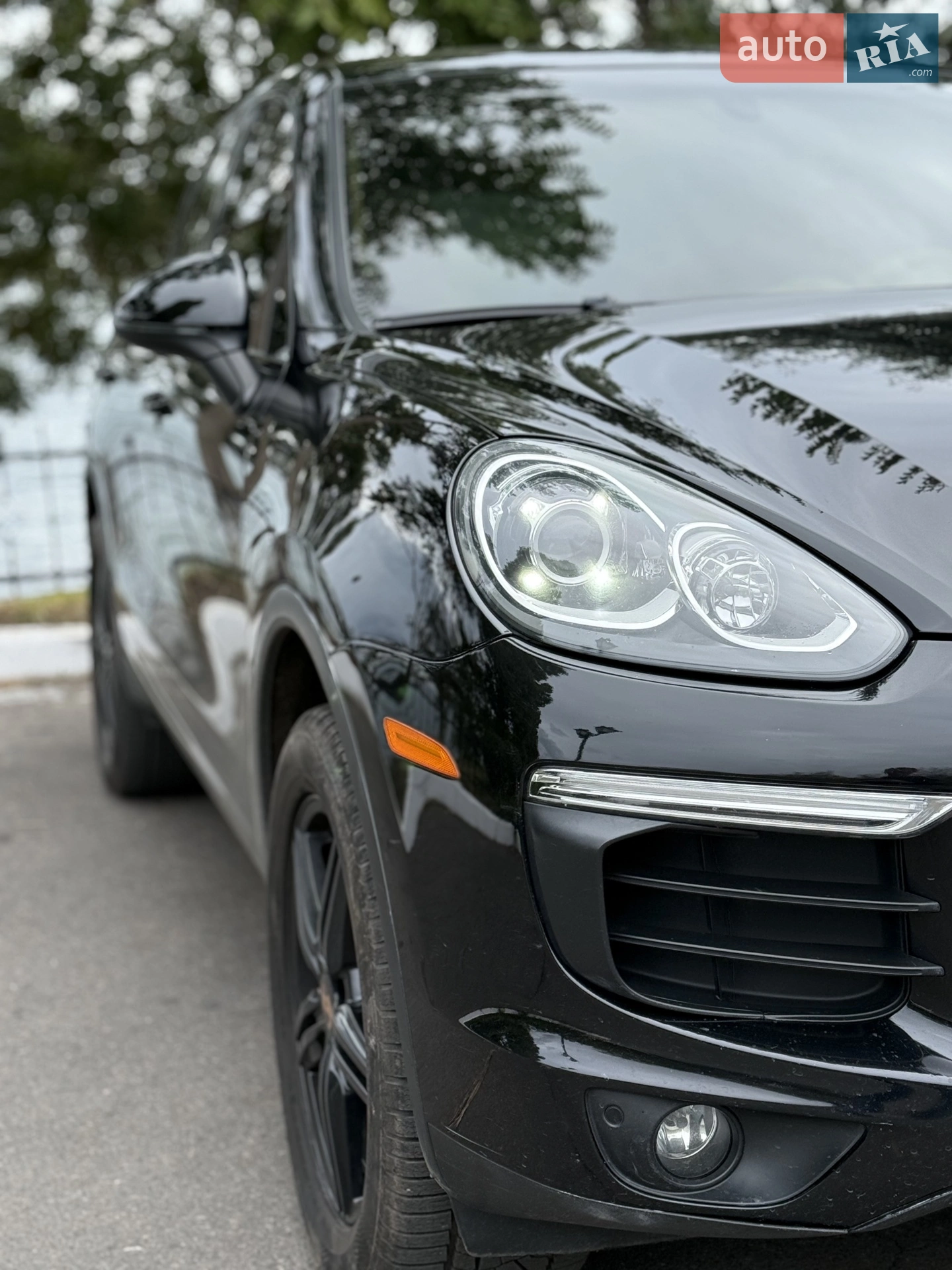 2015 Porsche Cayenne - мініатюра 4