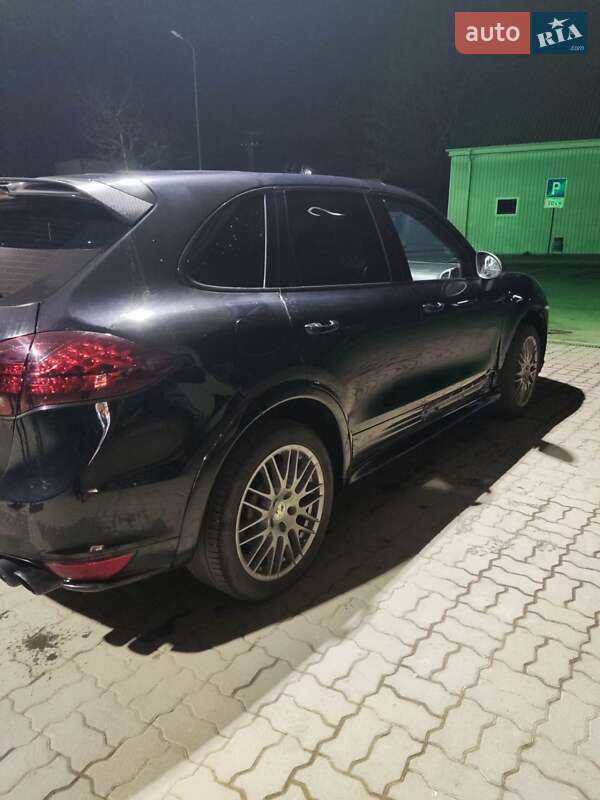 Позашляховик / Кросовер Porsche Cayenne 2012 в Береговому фото 14 Позашляховик / Кросовер Porsche Cayenne 2012 в Береговому