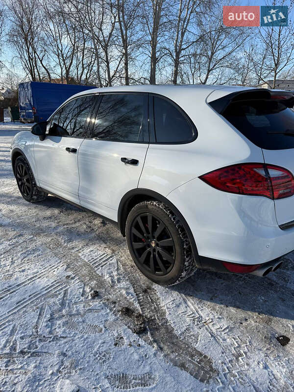 Внедорожник / Кроссовер Porsche Cayenne 2012 в Борисполе фото 6 Внедорожник / Кроссовер Porsche Cayenne 2012 в Борисполе
