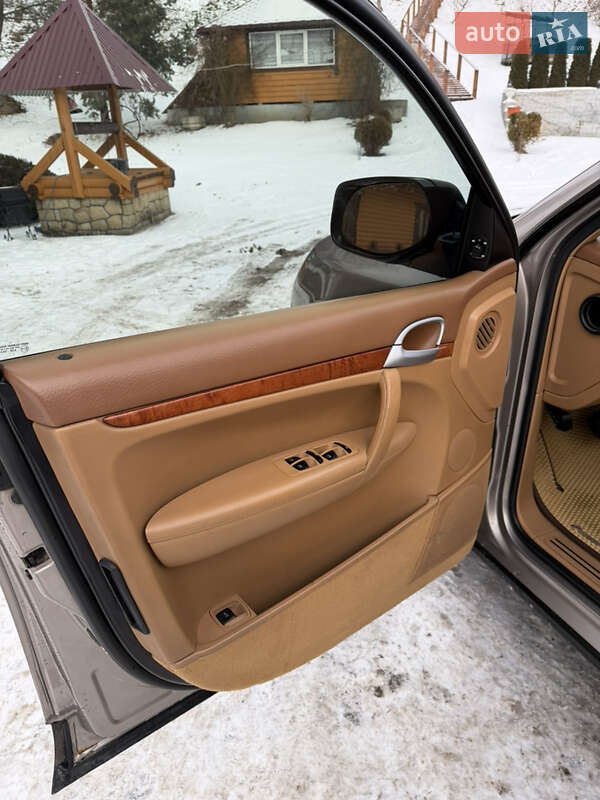 Внедорожник / Кроссовер Porsche Cayenne 2007 в Яремче