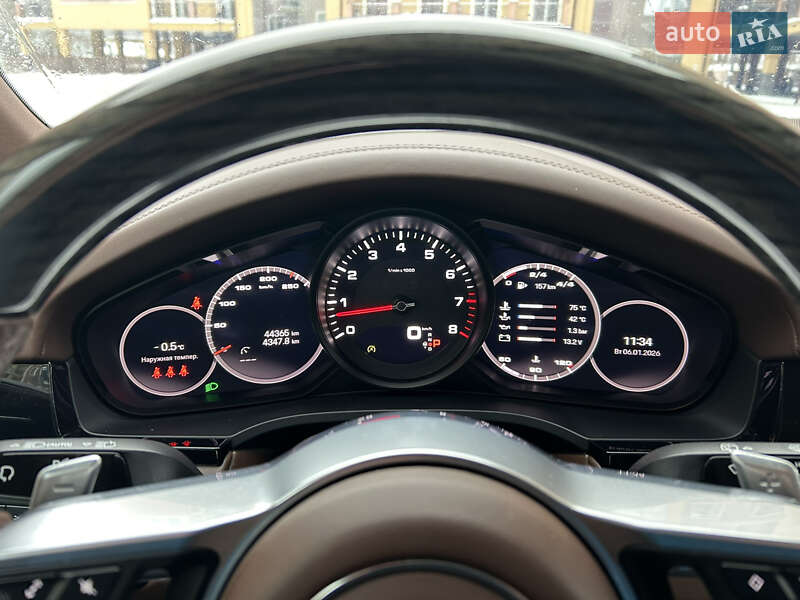 Внедорожник / Кроссовер Porsche Cayenne 2022 в Харькове