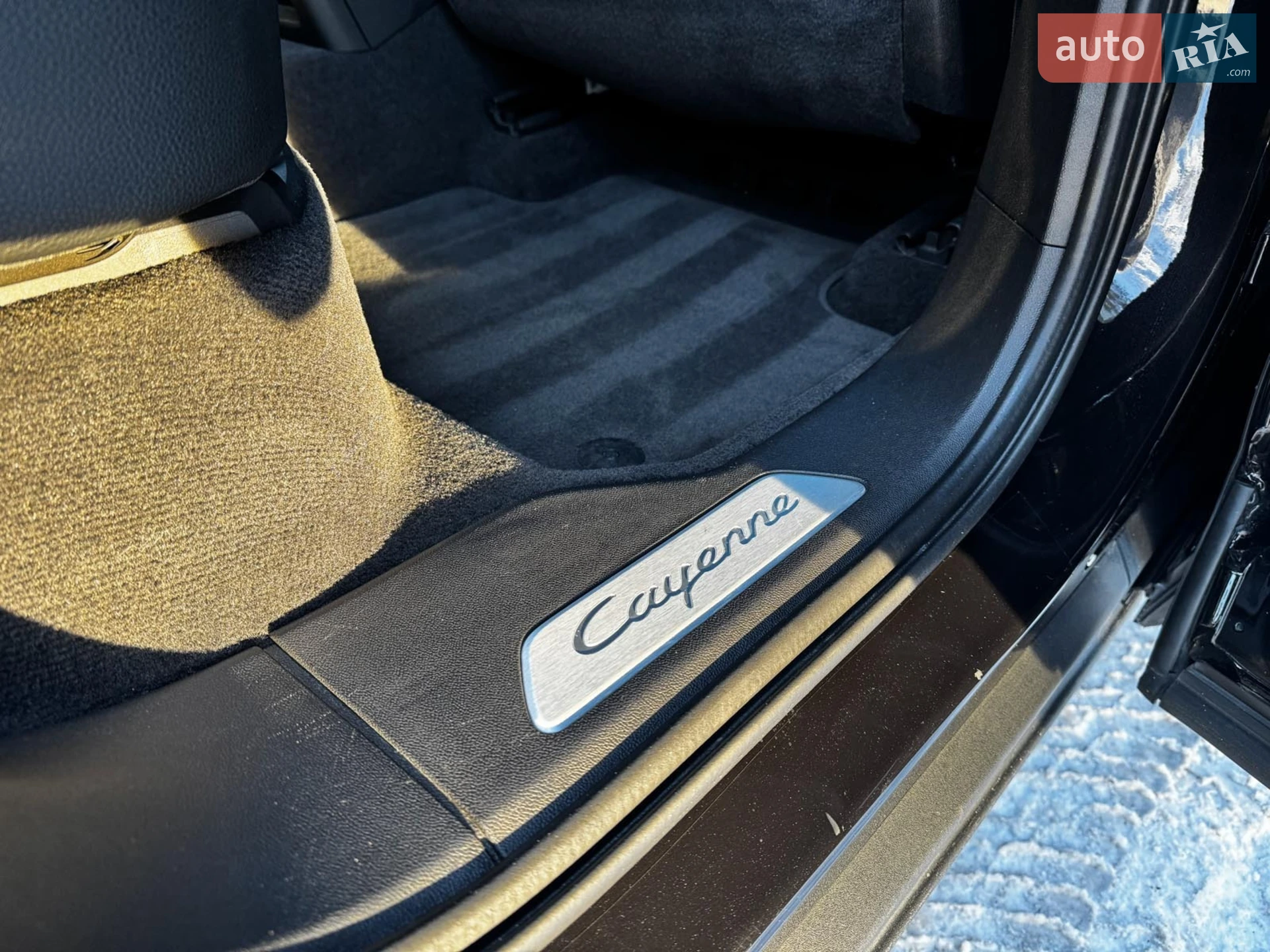 2020 Porsche Cayenne - мініатюра 41