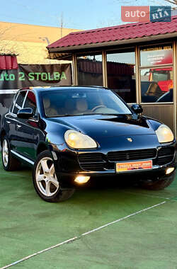 Внедорожник / Кроссовер Porsche Cayenne 2004 в Одессе