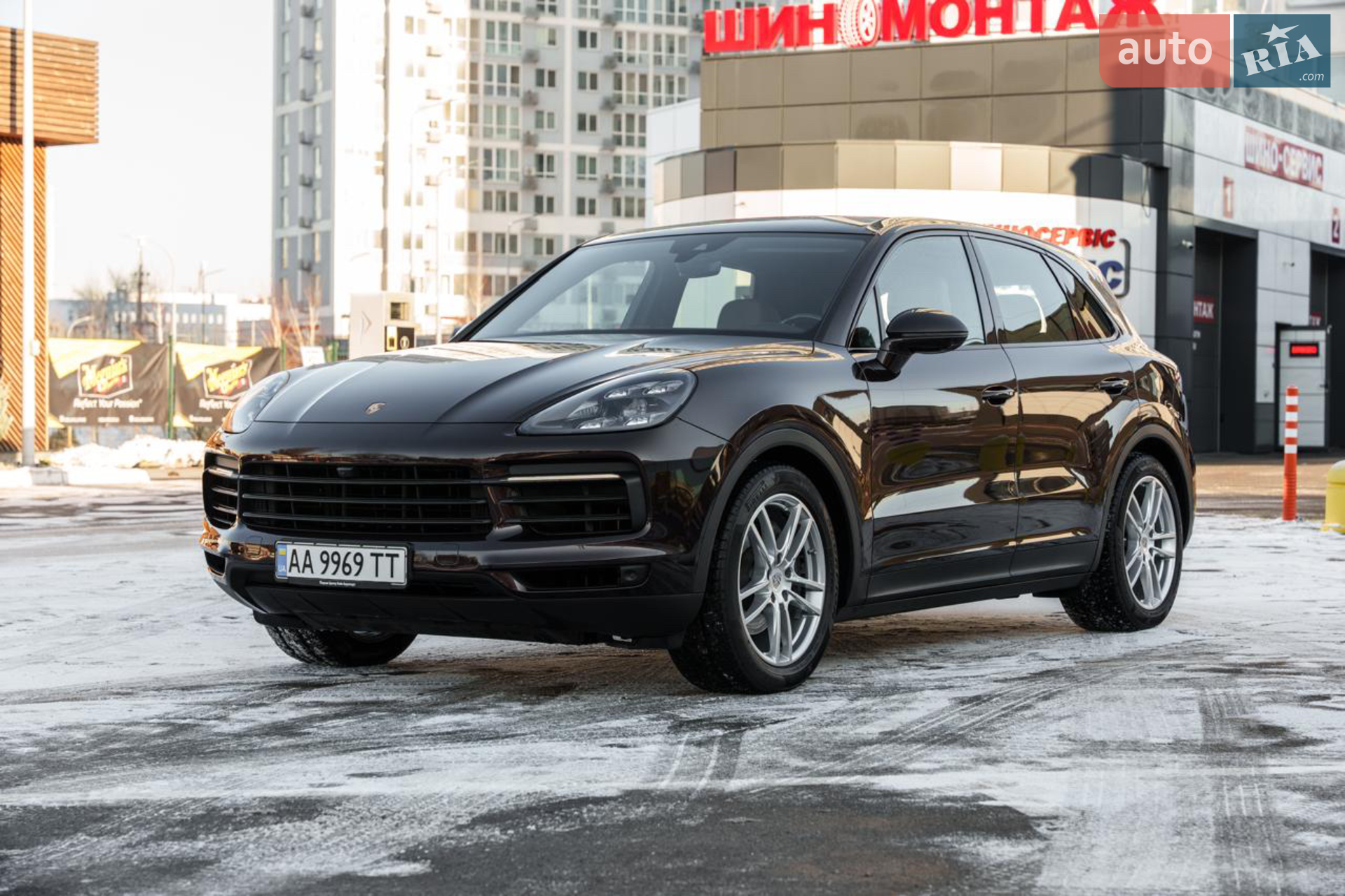 2019 Porsche Cayenne - мініатюра 28