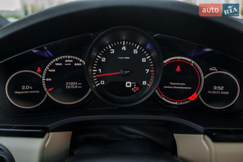 Внедорожник / Кроссовер Porsche Cayenne 2019 в Киеве