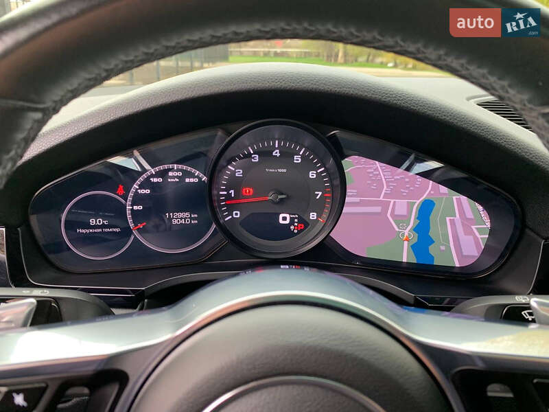 Внедорожник / Кроссовер Porsche Cayenne 2019 в Киеве