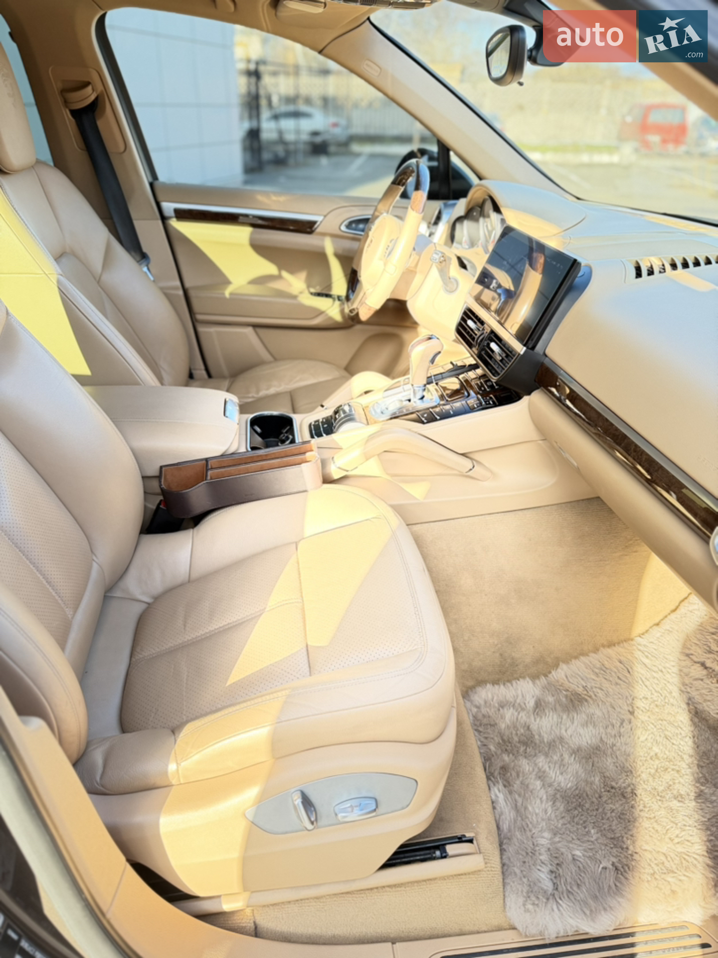 2013 Porsche Cayenne - мініатюра 15