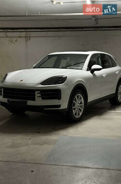 Позашляховик / Кросовер Porsche Cayenne 2024 в Києві