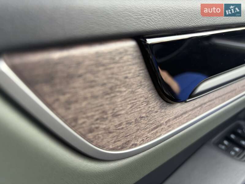 Внедорожник / Кроссовер Porsche Cayenne 2024 в Киеве фото 226 Внедорожник / Кроссовер Porsche Cayenne 2024 в Киеве